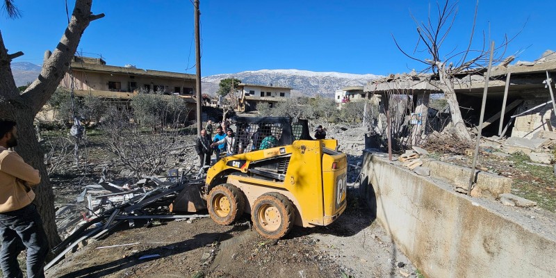 بلدية سحمر تُتابع ميدانيًا ترميم الأضرار وفتح الطرقات