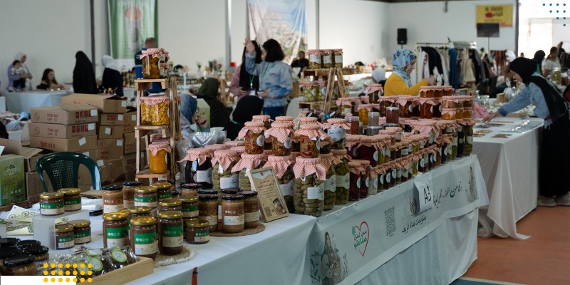 بلدية الجيّة تُطلق أوّل سوق للمونة والحِرَف في إقليم الخروب