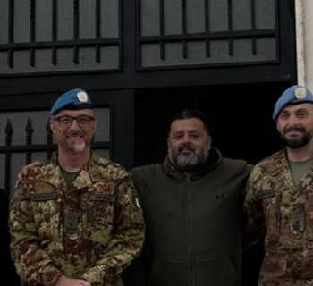 رئيس بلدية صربّين يبحث سبل التعاون مع قائد القطاع الغربي في اليونيفيل