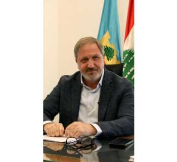 بلدية بيروت تطلق أعمال تزفيت الحفر في شوارع العاصمة