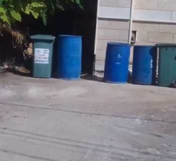 بلدية طيردبا تنفّذ حملة تنظيف في عدد من أحياء البلدة