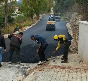 بلدية جباع وعين بوسوار تعلن إنجاز صيانة طريقَي دليتون والبساتين المتضرّرين جرّاء العدوان الإسرائيلي