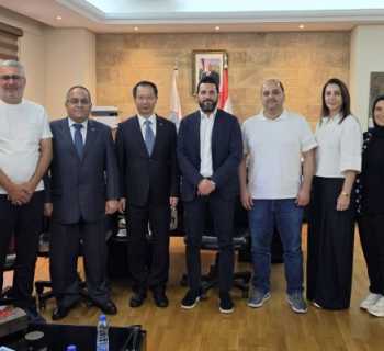 بلدية صيدا تبحث مع السفير الصيني أوضاع النزوح والتعاون مع مدينة صينية