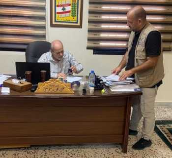 بلدية كوثرية السياد توقّع عقدًا لتشغيل عدد من العمال بالتعاون مع جمعية «نبع»