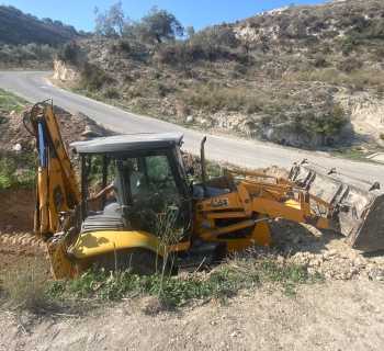 بلدية بستيات تستعد لفصل الشتاء بأعمال صيانة وفتح عبارات تصريف المياه