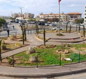 بلدية برج البراجنة تباشر بأعمال تشجير وإنارة على الدوار القريب من مرقد سيد شهداء الأمة