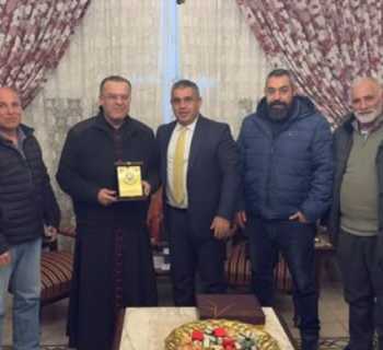 بلدية علما الشعب تزور مرجعيات روحية للتبريك بالأعياد المجيدة 