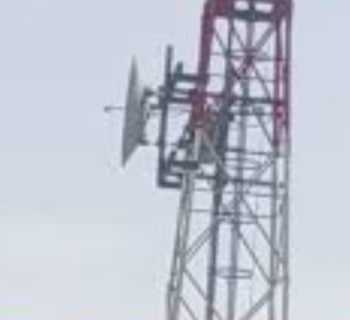 بلدية معروب: إعادة تفعيل خدمة الاتصالات والإنترنت ومتابعة إصلاح شبكة الكهرباء