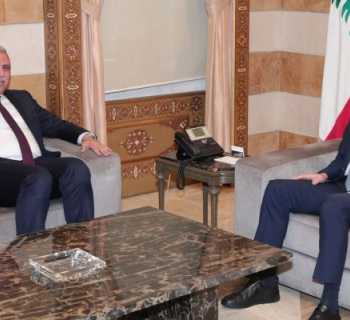 وزير الداخلية يبحث مع المدير العام للأمن العام الأوضاع الأمنية وتسهيل معاملات المواطنين