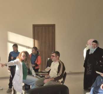 بلدية ددّه في قضاء الكورة تنظم يومًا صحيًا شمل توزيع إطارات نظارات طبية