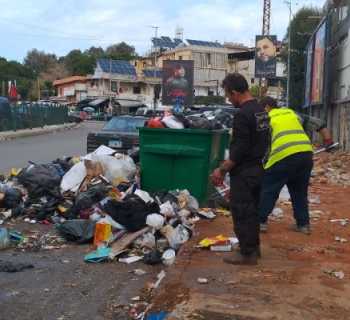 بلدية الغبيري تواصل رفع النفايات وكنس الشوارع رغم الظروف