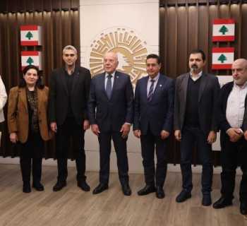 بلدية طرابلس واتحاد بلديات الفيحاء يشاركان في لقاء مع نائب كندي لبحث التعاون الاقتصادي