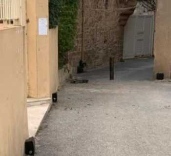 بلدية صيدا تواصل حملتها الصحية في صيدا القديمة وتدعو للحفاظ على التجهيزات