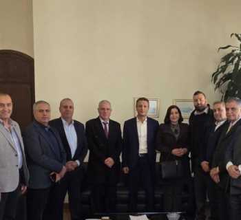 رؤساء بلديات الغرب الأعلى والشحار يبحثون مع مجلس الإنماء والإعمار ملفات إنمائية