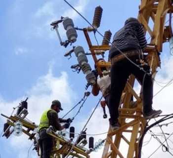 بلدية ديرقانون النهر تنجز أعمال تركيب محوّل كهربائي جديد ضمن جهود تطوير الشبكة
