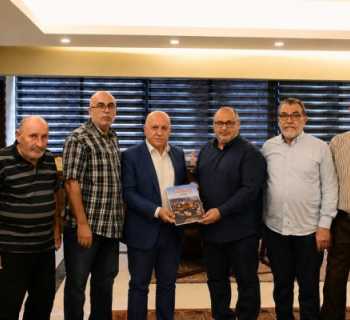 بلدية رشاف تبحث احتياجات البلدة مع رئيس مجلس الجنوب