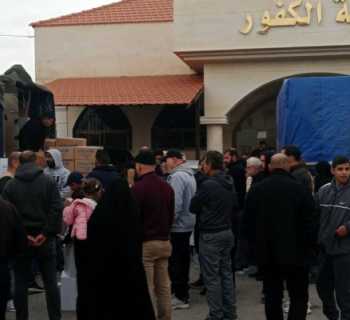 بلديّة الكفور توزّع حصص أطفال على 699 أسرة نازحة