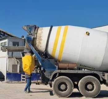 إجراءات ميدانية لبلدية الشويفات لضبط مخالفات تسرّب الباطون على الطرقات