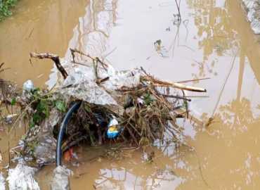 بلدية جويا: متابعة الأعمال الميدانية لمعالجة أضرار السيول والأمطار