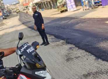 شرطة بلدية برج البراجنة تواكب تعبيد الطريق من مدارس المهدي باتجاه الأوزاعي