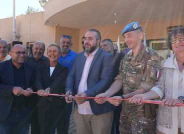 اتحاد بلديات بنت جبيل يتسلّم معدات وآليات مقدّمة من الكتيبتين الفرنسية والفنلندية واليونيفيل