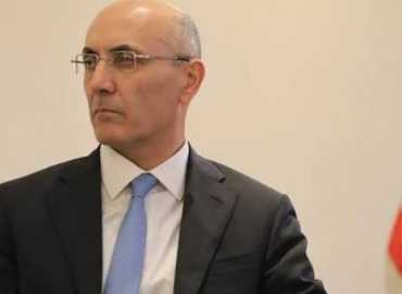 وزير الداخلية يدين استهداف مسعفي الدفاع المدني في مجدل زون ويعزّي بالشهداء