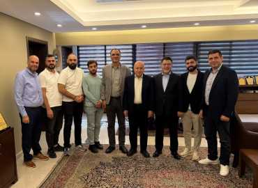 وفد بلدية السلطانية يلتقي رئيس مجلس الجنوب لبحث المشاريع الإنمائية والخدمية