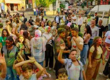 بلدية الشويفات تنظّم يومًا ترفيهيًا بعنوان «Goodbye Summer» بالتعاون مع مؤسسة «Glowy»