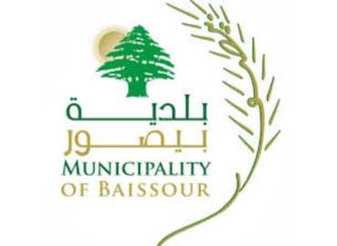 بلدية بيصور تكثّف أعمال النظافة وتدعو إلى فرز النفايات من المصدر