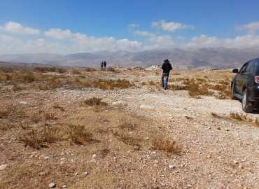 بلدية مجدل بلهيص تباشر العمل بملعب كرة القدم في البلدة