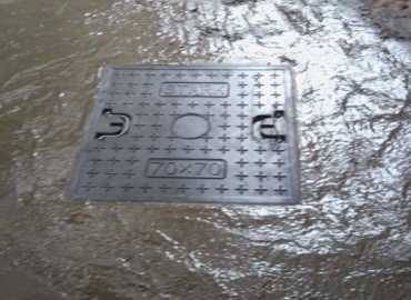 بلدية برج البراجنة تواصل أعمال تأهيل وصيانة شبكات الصرف الصحي