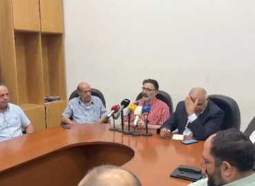 بلدية بعلبك تبحث مع بلديات المنطقة أزمة الكلاب الشاردة وسبل معالجتها