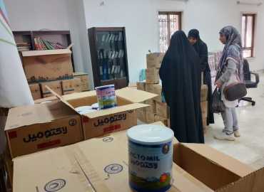 توزيع حليب وحفاضات في بلدة الطيبة بدعم من جمعية 