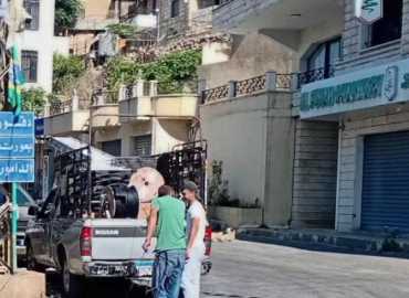 بلدية كفرمتى تباشر تركيب 24 كاميرا مراقبة لتعزيز الأمن والسلامة العامة