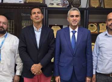بلدية طرابلس تبحث مع (UNHCR) تداعيات النزوح وتحديات العمل البلدي