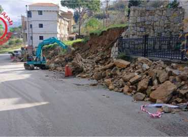 بلدية بعلشميه تواصل عملها على صيانة الطرقات والأقنية