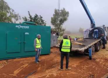 بلدية ربّ ثلاثين تنهي ربط البئر الارتوازي بالمولد الكهربائي الجديد