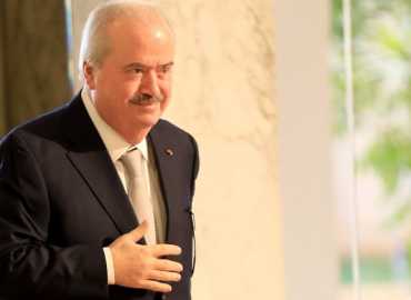 وزير المالية وقّع قرار صرف 37.5 مليون دولار أميركي للبلديات واتحاداتها