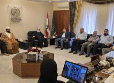 وفد من اتحاد بلديات الضنية وفعاليات كفربنين يعرض مشروع وقف 