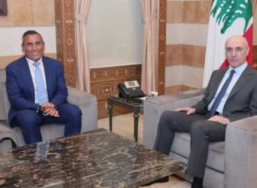 بلدية عندقت تبحث مع وزير الداخلية والبلديات إجراءات تعزيز السلامة المرورية وحاجات البلدة