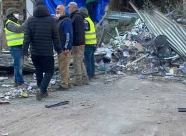 اتحاد بلديات ضاحية بيروت الجنوبية يتابع فتح الطرقات وإزالة الركام في حارة حريك