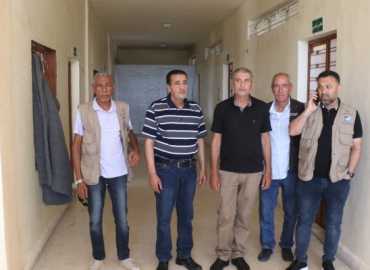 اتحاد بلديات قضاء صور يواصل تجهيز مراكز إيواء للعائلات المتضررة من العدوان الإسرائيلي