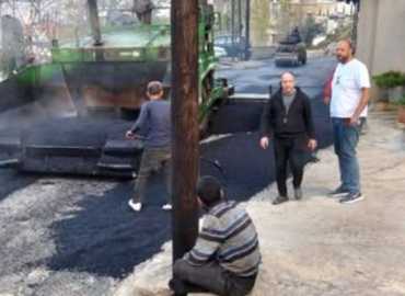 بلدية القريّة تنهي تزفيت الطرقات المُدرجة ضمن ملفها لوزارة الأشغال