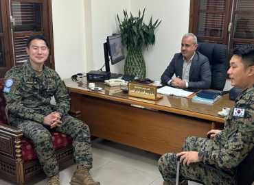 زيارة وداعية لمسؤول مكتب الإعلام في الكتيبة الكورية إلى بلدية صور