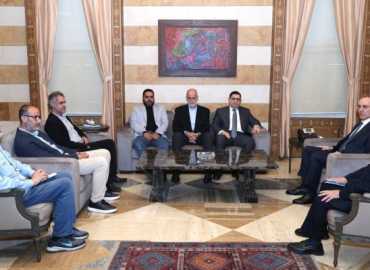 وزير الداخلية يستقبل السفير الكويتي ويلتقي اتحاد بلديات الضاحية الجنوبية لبحث الأوضاع الميدانية