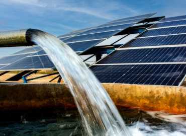 بلدية عين إبل تعلن إنجاز مشروع ضخ المياه بالطاقة الشمسية
