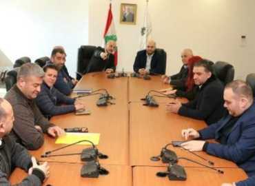 وزير الصحة واتحادا بلديات إقليم الخروب يبحثون واقع القطاع الصحي في ظل النزوح