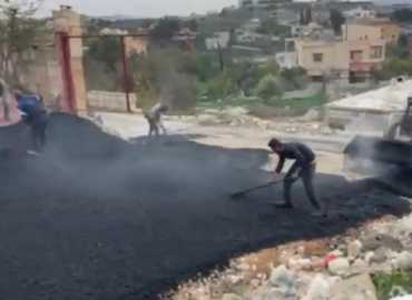 بلدية الحلوسية تُنهي المرحلة الثانية من أعمال التزفيت ضمن مشروع شبكة مياه الخدمة