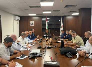 اتحاد بلديات قضاء بنت جبيل يبحث مع وزيرة الشؤون الاجتماعية أوضاع النازحين واحتياجات البلديات