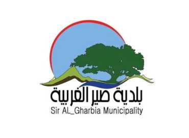 بلدية صير الغربية ترفع الأنقاض وتعيد فتح الطرقات المتضرّرة جرّاء العدوان الإسرائيلي